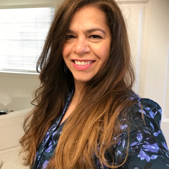 Meet your Posher, Molly - Picture 2 of 6